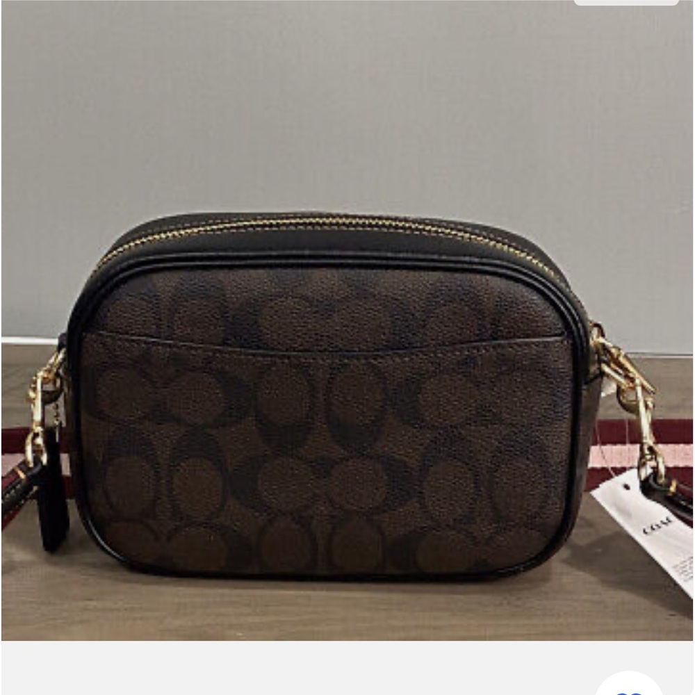 NWT Coach Mini Jamie Camera Bag In Signature
Canvas With Ski Patches - Picture 9 of 10